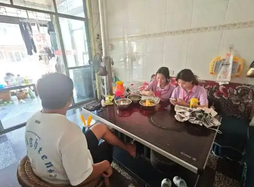 育人场所途径当当地文明从静态陈设转化为学生可学习